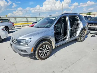 2020 Volkswagen Tiguan 3VV2B7AX0LM005449 Lot 49367516