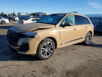2025 Audi Q7 WA1LCBF7XSD007046