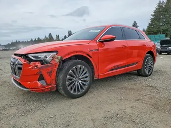 2019 Audi e-tron WA1VABGE8KB011412