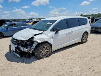 2025 Chrysler Voyager 2C4RC1CG9SR525824