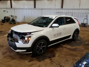 2023 Kia Niro KNDCP3LE7P5038999