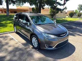 2017 Chrysler Pacifica 2C4RC1BG0HR764785 Lot 51671826