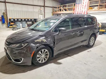 2018 Chrysler Pacifica 2C4RC1FG7JR108504 Lot 46441736