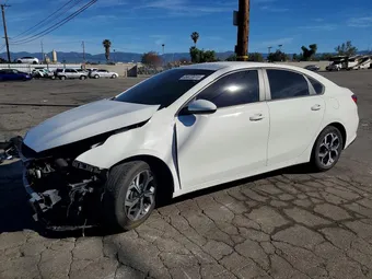 2021 Kia Forte 3KPF24AD9ME310352 Lot 45823816
