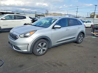 2018 Kia Niro KNDCB3LC8J5143958