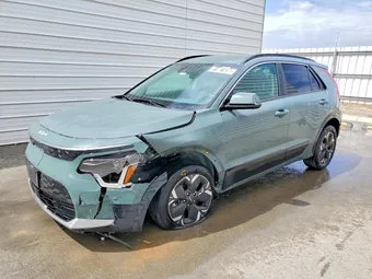 2024 Kia Niro EV KNDCR3L11R5122553