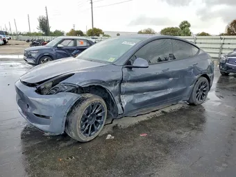 2023 Tesla Model Y 7SAYGDEE0PA099215 Lot 47935206