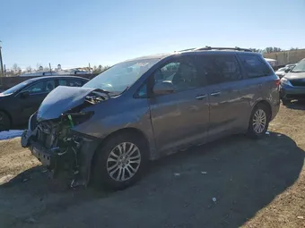 2015 Toyota Sienna 5TDYK3DC7FS639582 Lot 75179245
