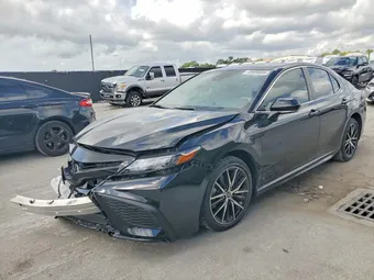 2022 Toyota Camry 4T1T11AKXNU637067 Lot 49800066