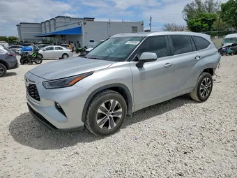 2023 Toyota Highlander 5TDKDRAHXPS003887 Lot 49795986