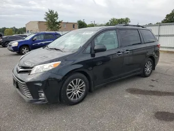 2018 Toyota Sienna 5TDYZ3DC4JS955588 Lot 84717975