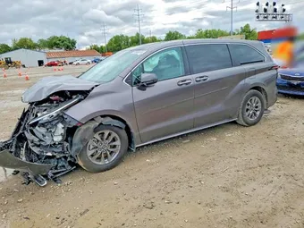2023 Toyota Sienna 5TDYRKEC9PS151577 Lot 51560416