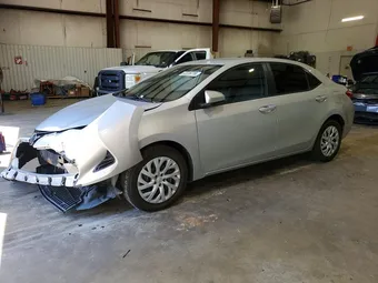 2018 Toyota Corolla 5YFBURHE6JP848604 Lot 52226776