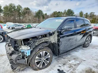2023 Toyota Highlander 5TDKBRCH2PS599614 Lot 76864625