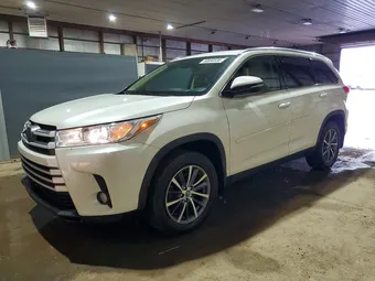 2019 Toyota Highlander 5TDJZRFH0KS563786 Lot 50850536