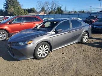2018 Toyota Camry 4T1B11HK2JU105520 Lot 45878886