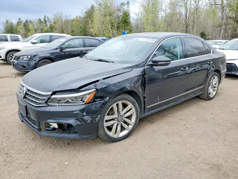 2017 Volkswagen Passat 1VWCT7A38HC046673