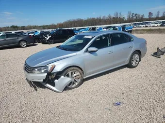 2018 Volkswagen Passat 1VWBA7A37JC027006