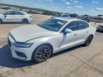 2020 Volvo S60 7JRA22TK7LG060832