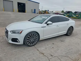 2018 Audi A5 WAUBNCF56JA129660