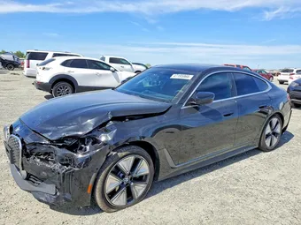2025 BMW i4 WBY23HD05SFV82748