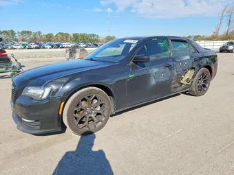 2019 Chrysler 300 2C3CCABT2KH580419