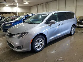 2019 Chrysler Pacifica 2C4RC1FG3KR587926 Lot 50283086
