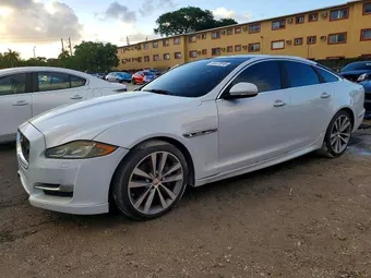 2016 Jaguar XJ-Series SAJWA1C74G8W01849
