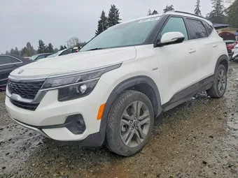 2021 Kia Seltos KNDEUCAA4M7219494