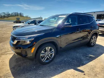 2023 Kia Seltos KNDEUCAA1P7403862