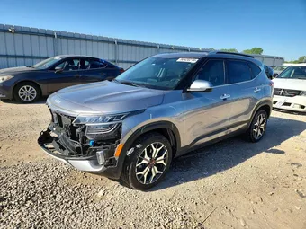 2022 Kia Seltos KNDETCA28N7300916