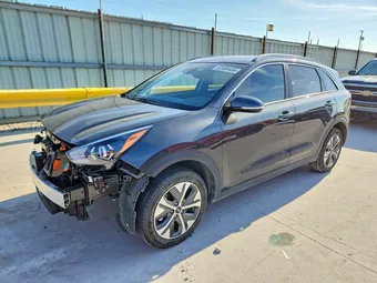 2022 Kia Niro EV KNDCE3LG2N5142160