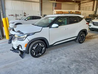 2024 Kia Seltos KNDETCA78R7573355