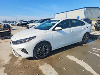 2024 Kia Forte 3KPF24AD4RE759316 Lot 97970375