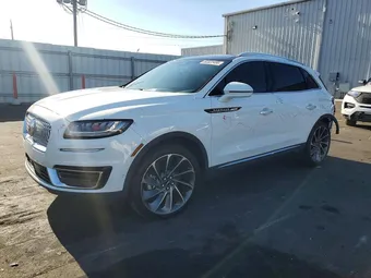 2020 Lincoln Nautilus 2LMPJ8K92LBL21885