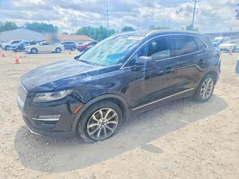 2019 Lincoln MKC 5LMCJ2C9XKUL12587