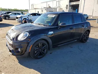 2018 Mini Cooper WMWXU3C57J2F51107