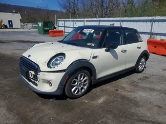 2020 Mini 5-Door WMWXU7C09L2L75933