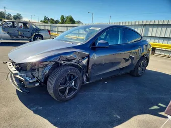 2026 Tesla Model Y 7SAYGDEE0TF361327 Lot 78688065