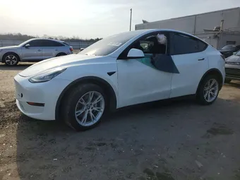 2022 Tesla Model Y 7SAYGDEE0NF354168 Lot 45870106