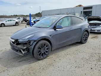 2023 Tesla Model Y 7SAYGAEEXPF852086 Lot 48297396