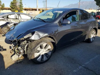 2024 Tesla Model Y 7SAYGAEE5RF064092 Lot 50089126