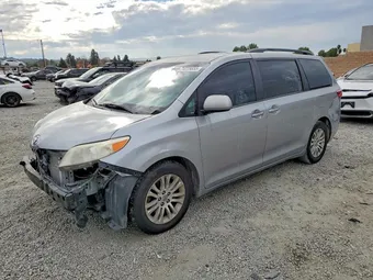 2016 Toyota Sienna 5TDYK3DCXGS735966 Lot 74225655