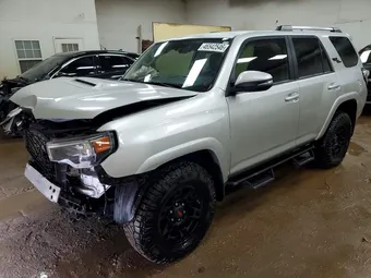 2018 Toyota 4Runner JTEBU5JR4J5582918 Lot 46542546