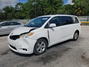 2017 Toyota Sienna 5TDKZ3DC3HS786227 Lot 48194976