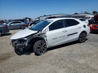 2018 Toyota Corolla 2T1BURHEXJC102611 Lot 52875406