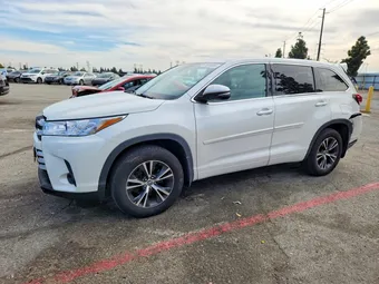 2018 Toyota Highlander 5TDBZRFH8JS889404 Lot 78556065