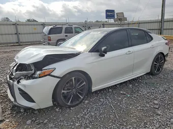 2018 Toyota Camry 4T1B61HK8JU106107 Lot 45591016