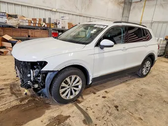 2018 Volkswagen Tiguan 3VV2B7AX9JM179064 Lot 49502776