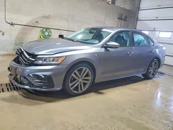 2018 Volkswagen Passat 1VWAA7A31JC014960
